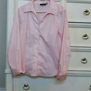 Women's dress shirt